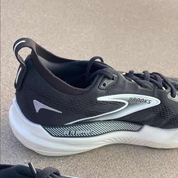 🙌🏼 Brooks Women’s Glycerin 22 GTS Stability Shoes - size 9 wide - Picture 3 of 10